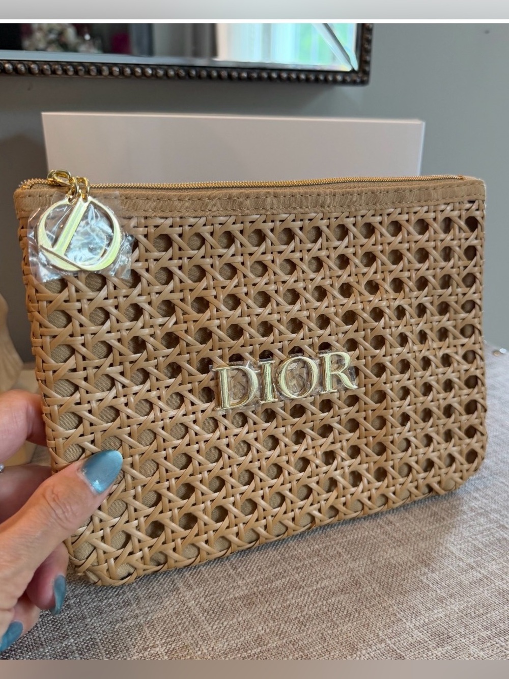GWP for Dior solar Tan Woven Leather Pouch with Gold Logo - Picture 3 of 8